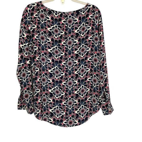 LOFT Petalwork Pocket Blouse, size XS, navy blue/coral/white, 100% polyester - Picture 8 of 10